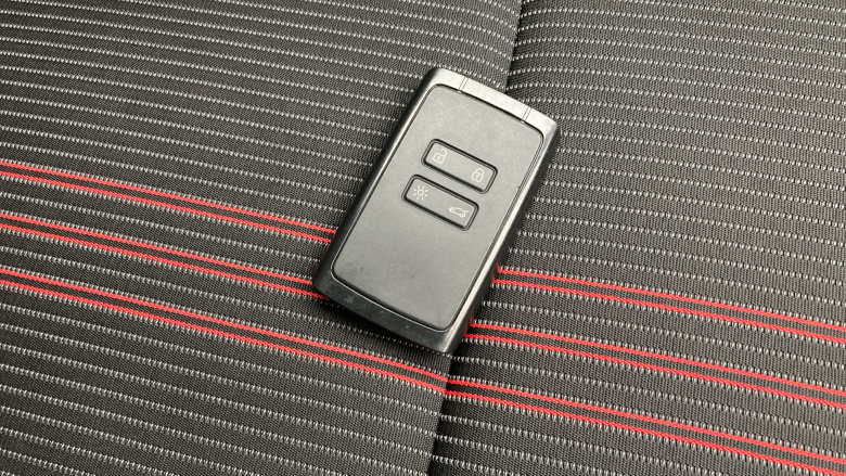 Renault Clio 1.0 TCe 90 RS Line 5dr Petrol Hatchback